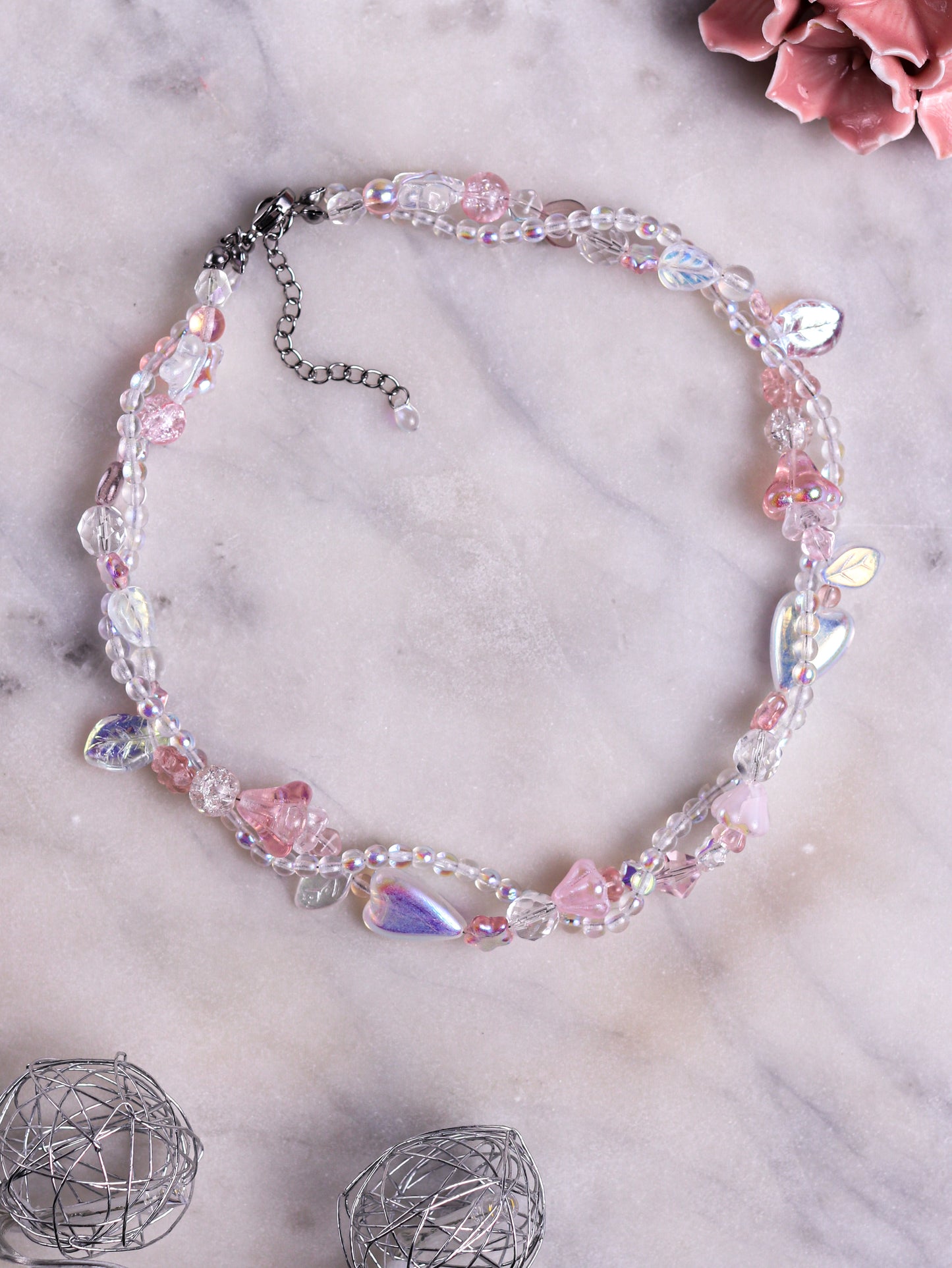 Floral Glow Twisted Necklace