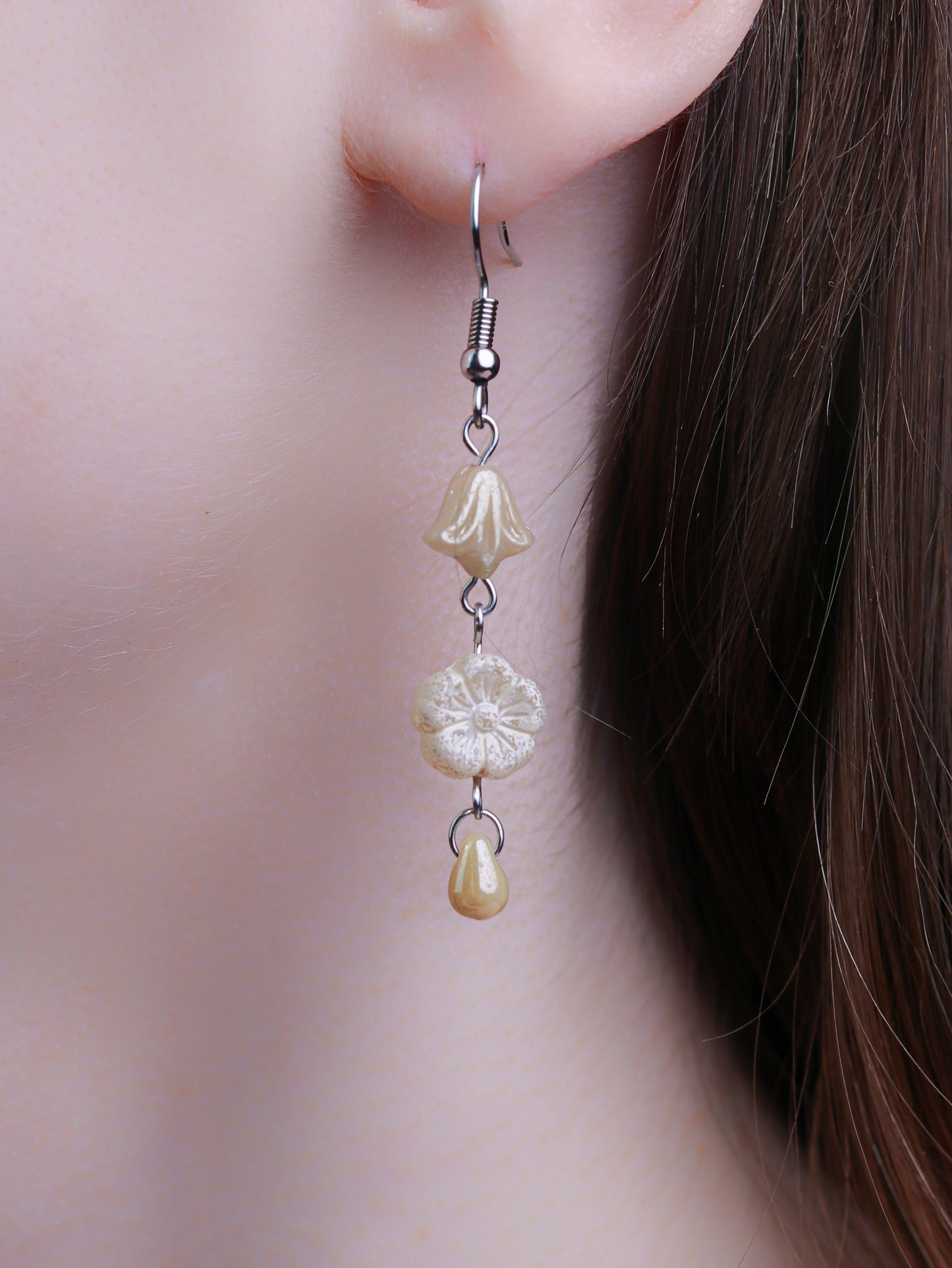 Soft Grace Earrings