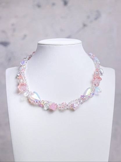 Floral Glow Twisted Necklace