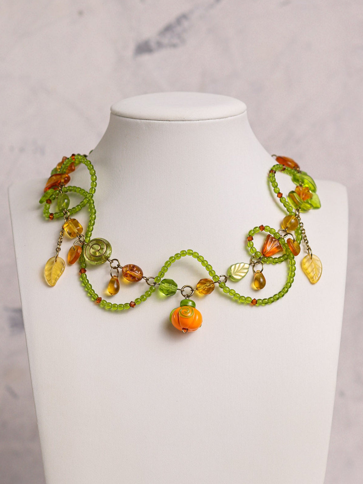 Pumpkin Vine Necklace (gold/silver)