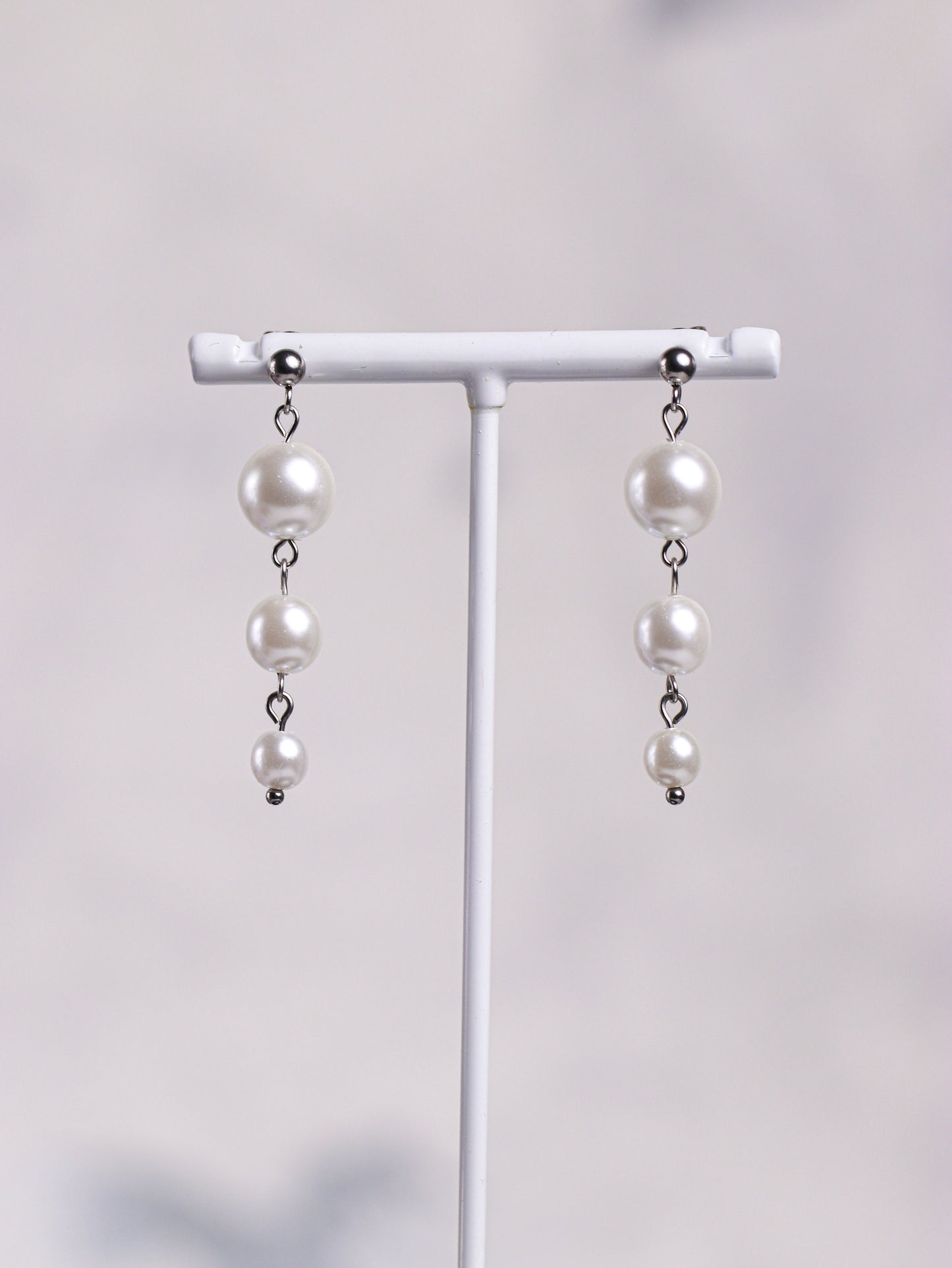 Sea Foam Pearl Earrings