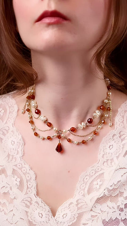 Caramel & Cream Necklace (gold)