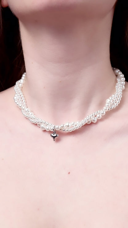 Twisted Pearl Necklace